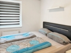 Bild - Sonnige 3-Zimmer-Wohnung mit Westbalkon und TG-Platz