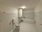 Bild - Große 3-Zimmer-Wohnung mit Terrasse